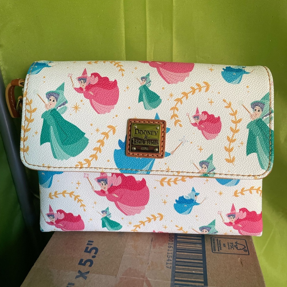 Dooney & Bourke Fairy Godmother Disney sleeping beauty White Clutch crossbody
